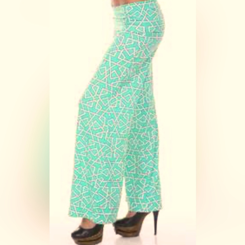 White Mark palazzo pants size Small
